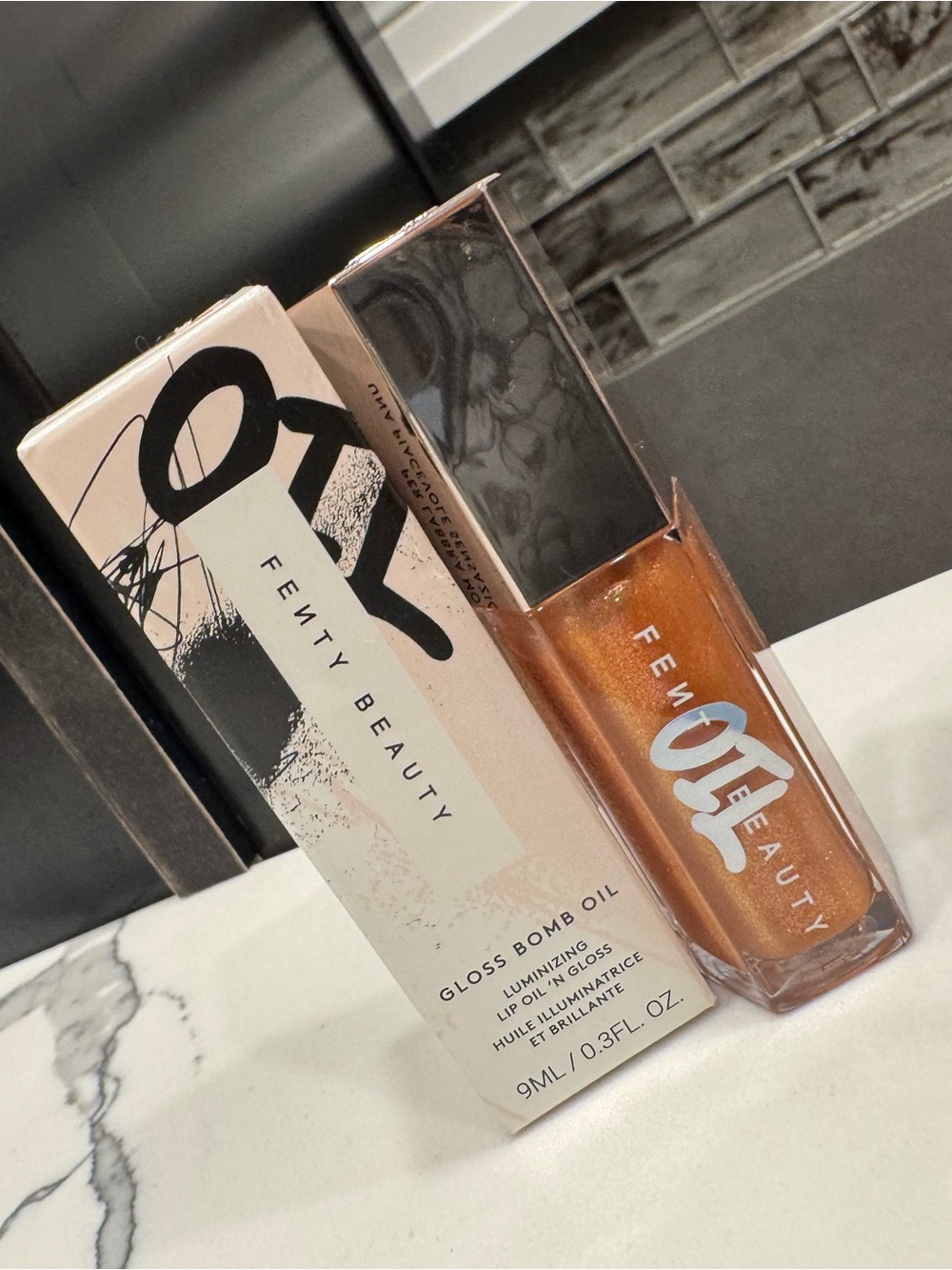 Fenty Gloss Bomb Oil Luminizing Lip Oil-N-Gloss - Fro$Ted Bunz